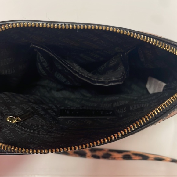 Steve Madden Cheetah/Leopard Print Crossbody Bag Shoulder Purse - Picture 9 of 11